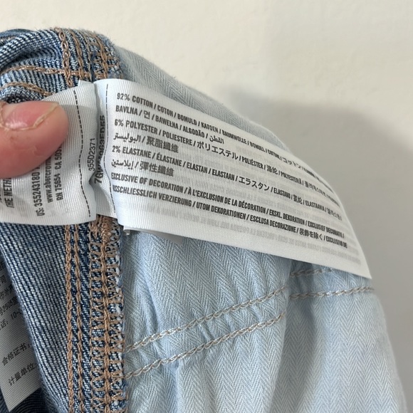 Hollister Ultra High Rise Straight Leg Raw Hem Denim Jeans Size 30 - Picture 10 of 10